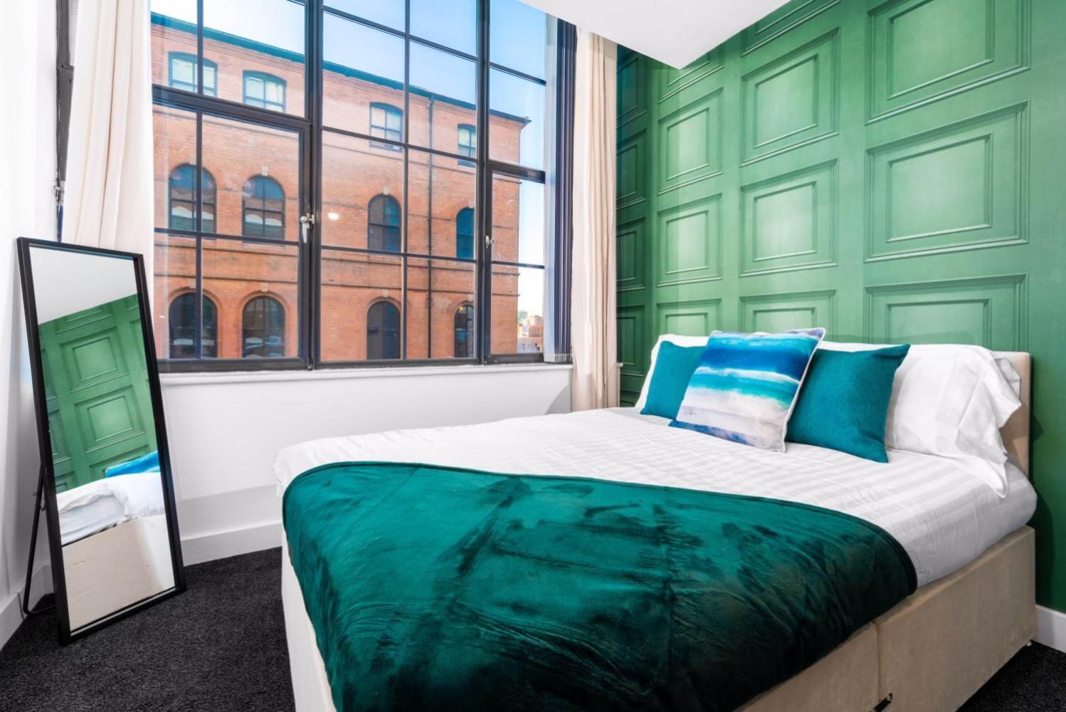 Luxury Sea Blue-Birmingham Central Apartment Екстер'єр фото