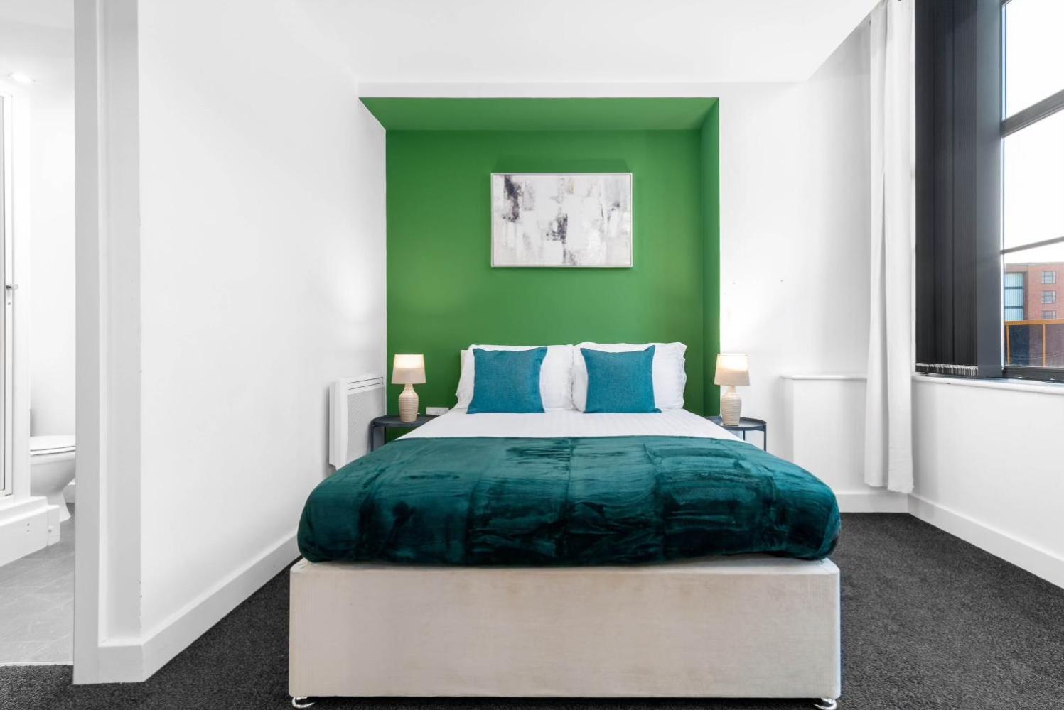 Luxury Sea Blue-Birmingham Central Apartment Екстер'єр фото